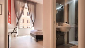 Couette en duvet d'oie, minibar, coffres-forts dans les chambres, bureau