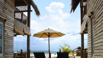 3 outdoor pools, pool umbrellas, sun loungers