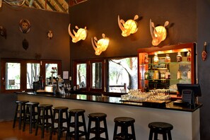 Bar (on property) - Black Rhino Game Lodge (Pilanesberg National Park)