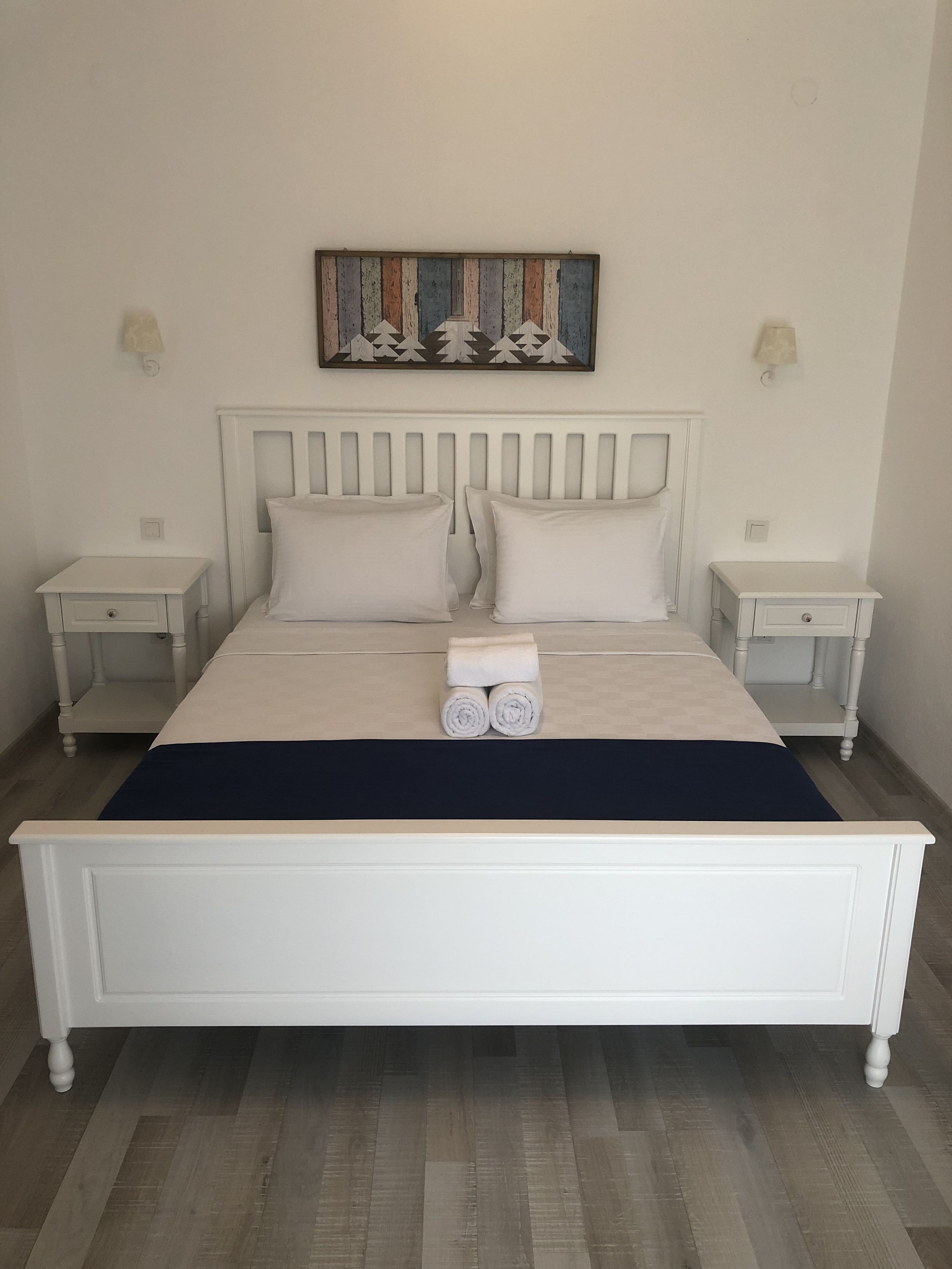Suite Standard | Minibar, décoration personnalisée, bureau, rideaux occultants