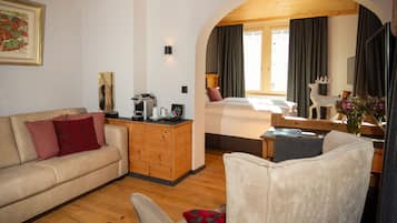 Chambre Double Junior | Coin séjour