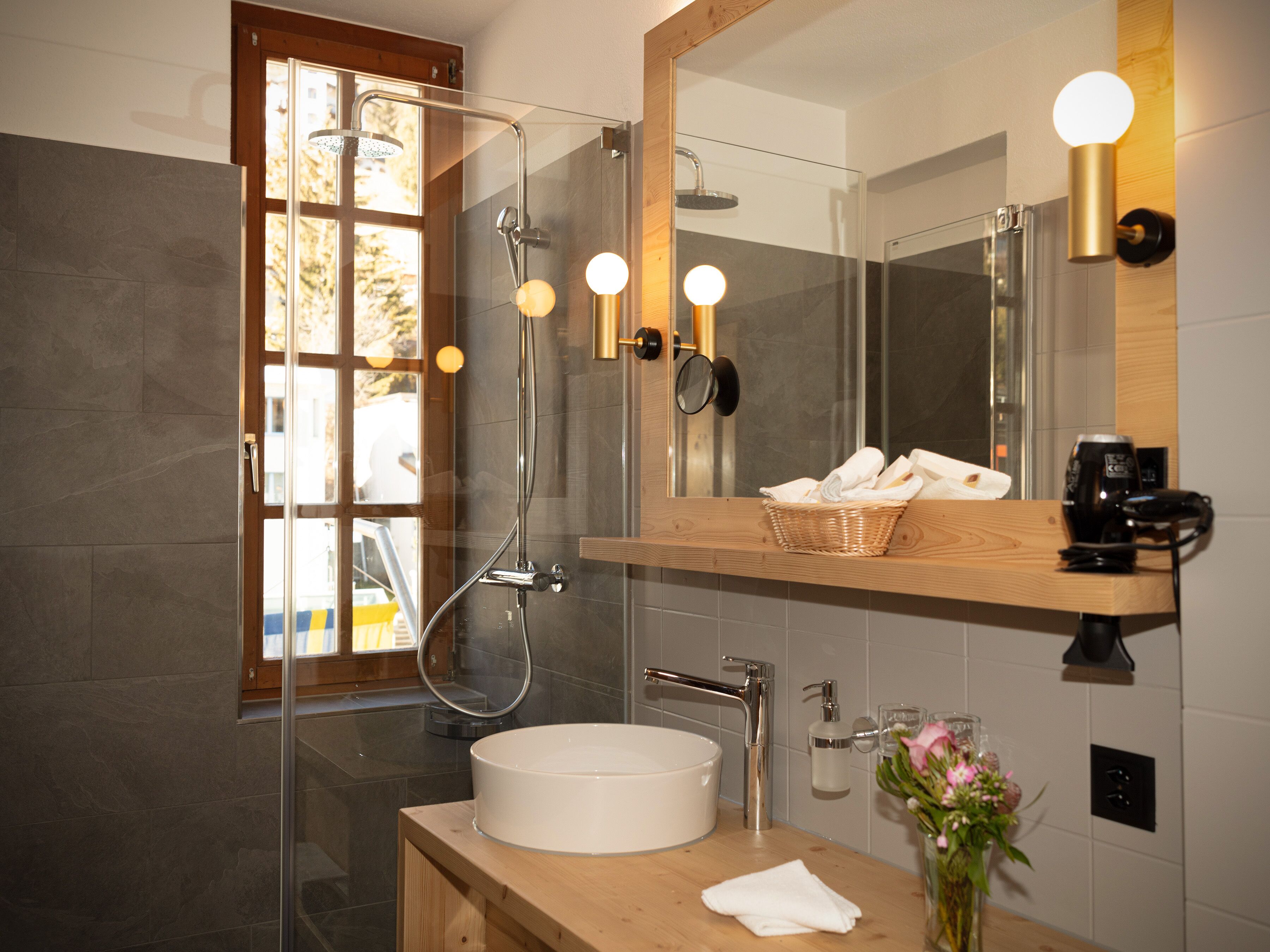 junior double room | bathroom | hair dryer, towels