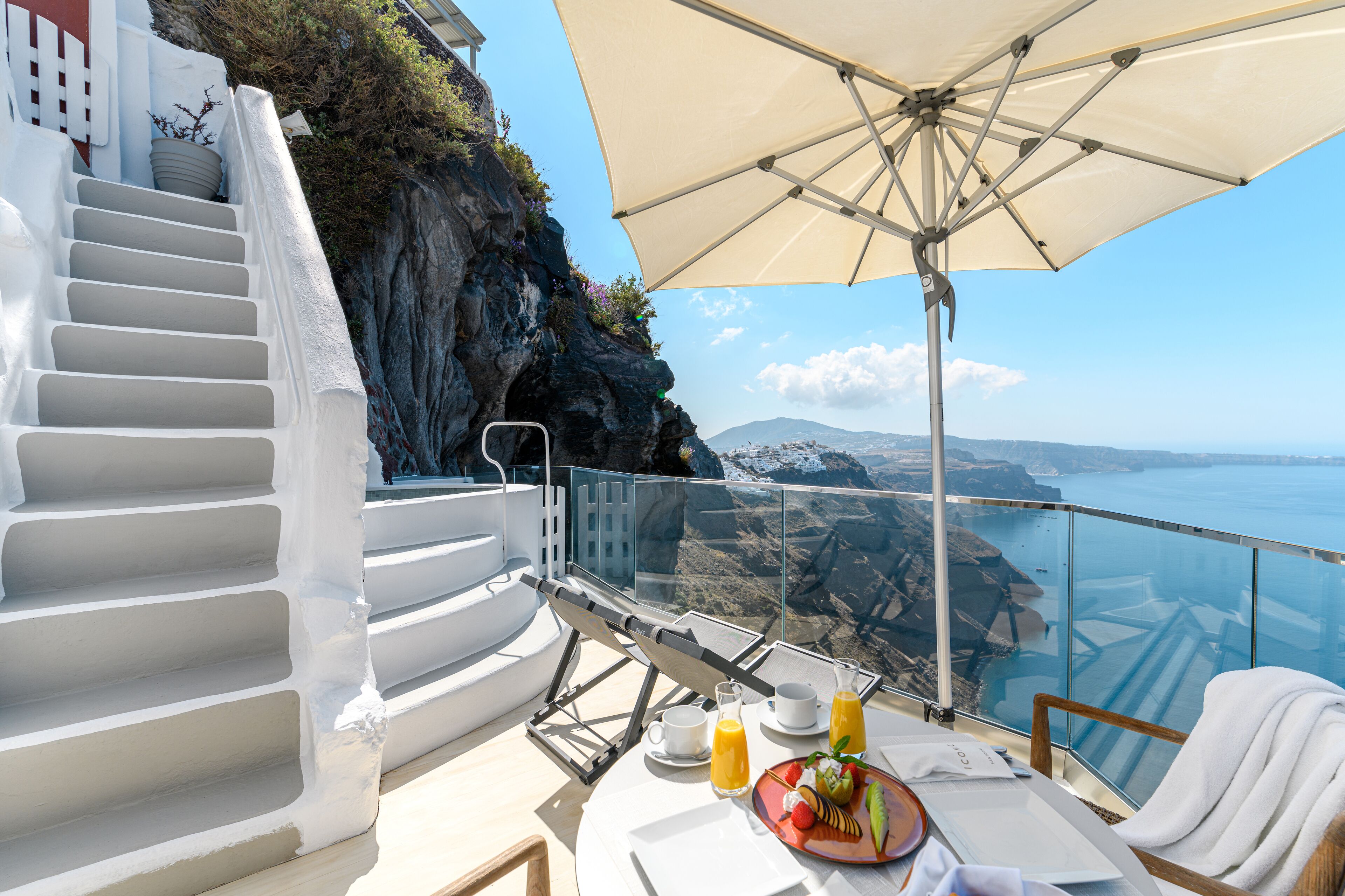 Suite, Sea View ( Indoor & Outdoor Jetted Plunge Pools)The Cliff | Beach/ocean view