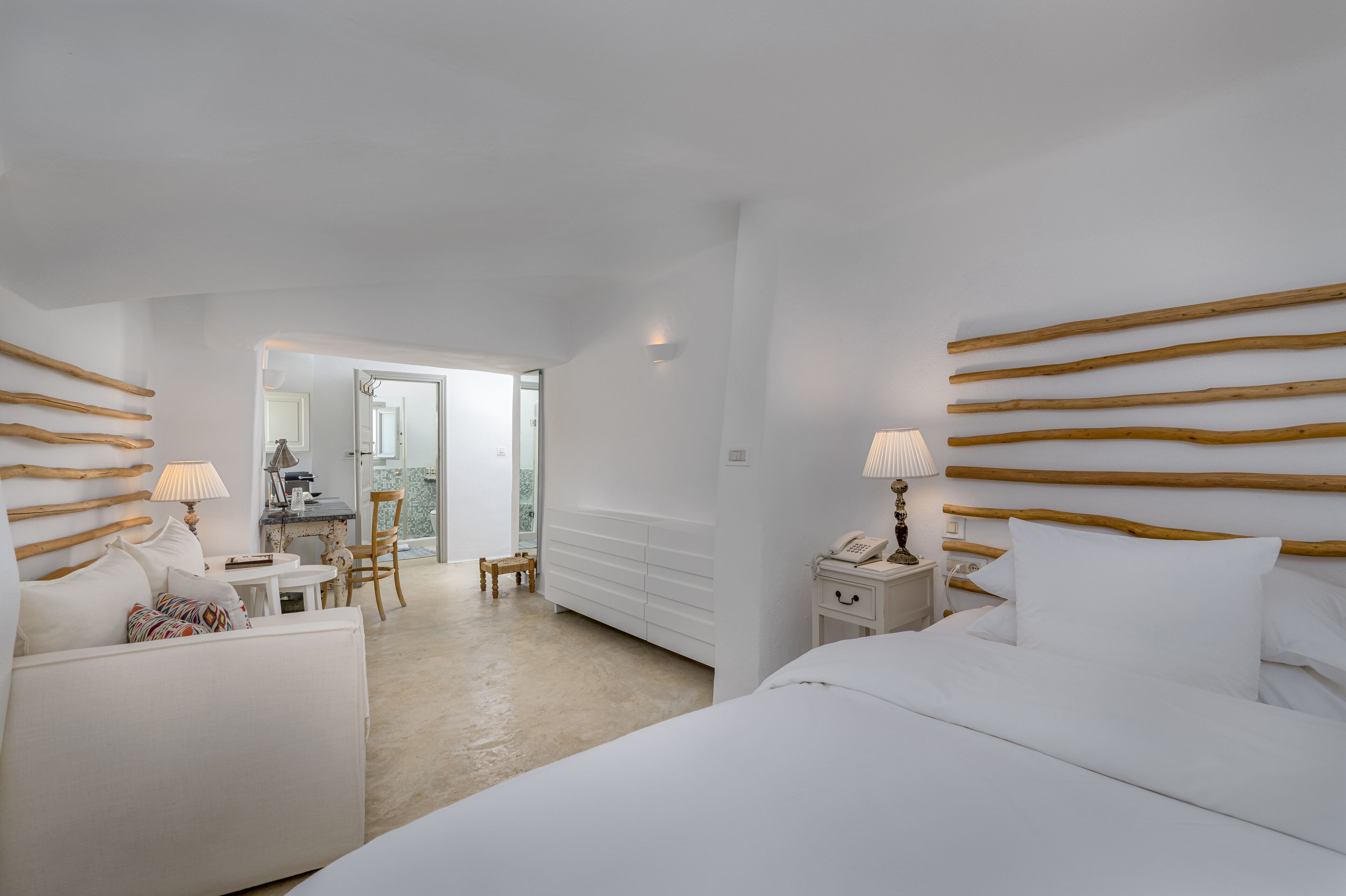 Iconic Santorini by Sandglass Santorini interior view 2