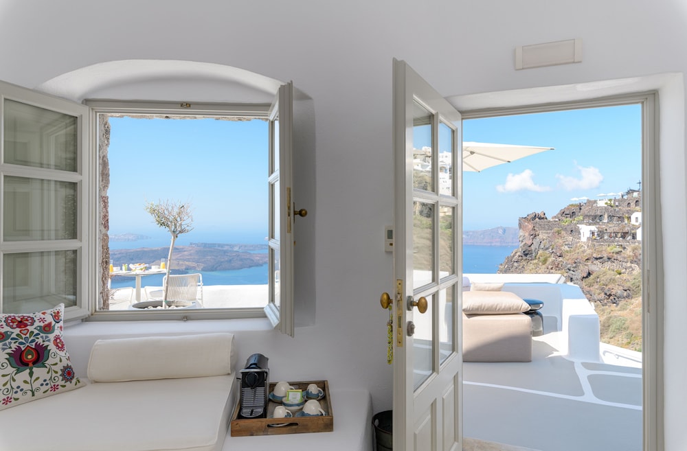 Iconic Santorini by null