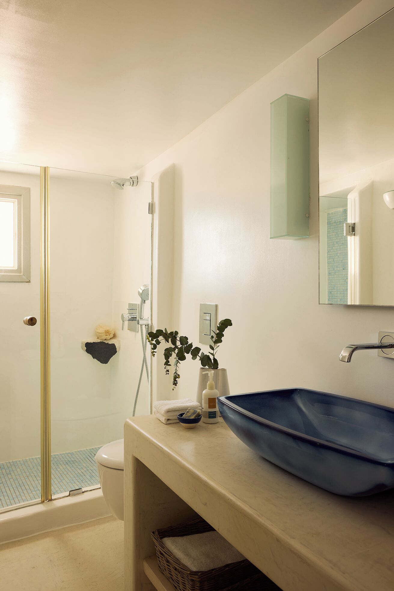 Suite, Sea View ((Outdoor Jetted Plunge Pool) The Cave) | Bathroom | Designer toiletries, hair dryer, bathrobes, slippers