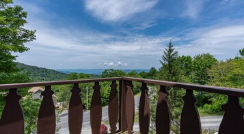 Two Queen Suite Balcony | Terrace/patio