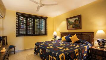 1 Bedroom Condo | In-room safe, iron/ironing board, cribs (free), WiFi (free)