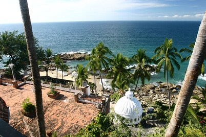 Lindo Mar Resort