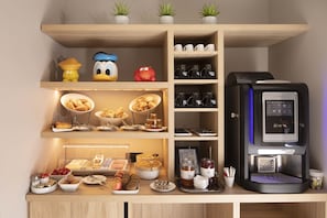 Petit déjeuner continental servi tous les jours en supplément