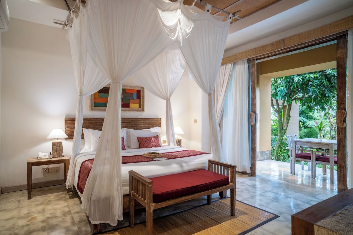 1 bedroom, minibar, in-room safe, individually decorated