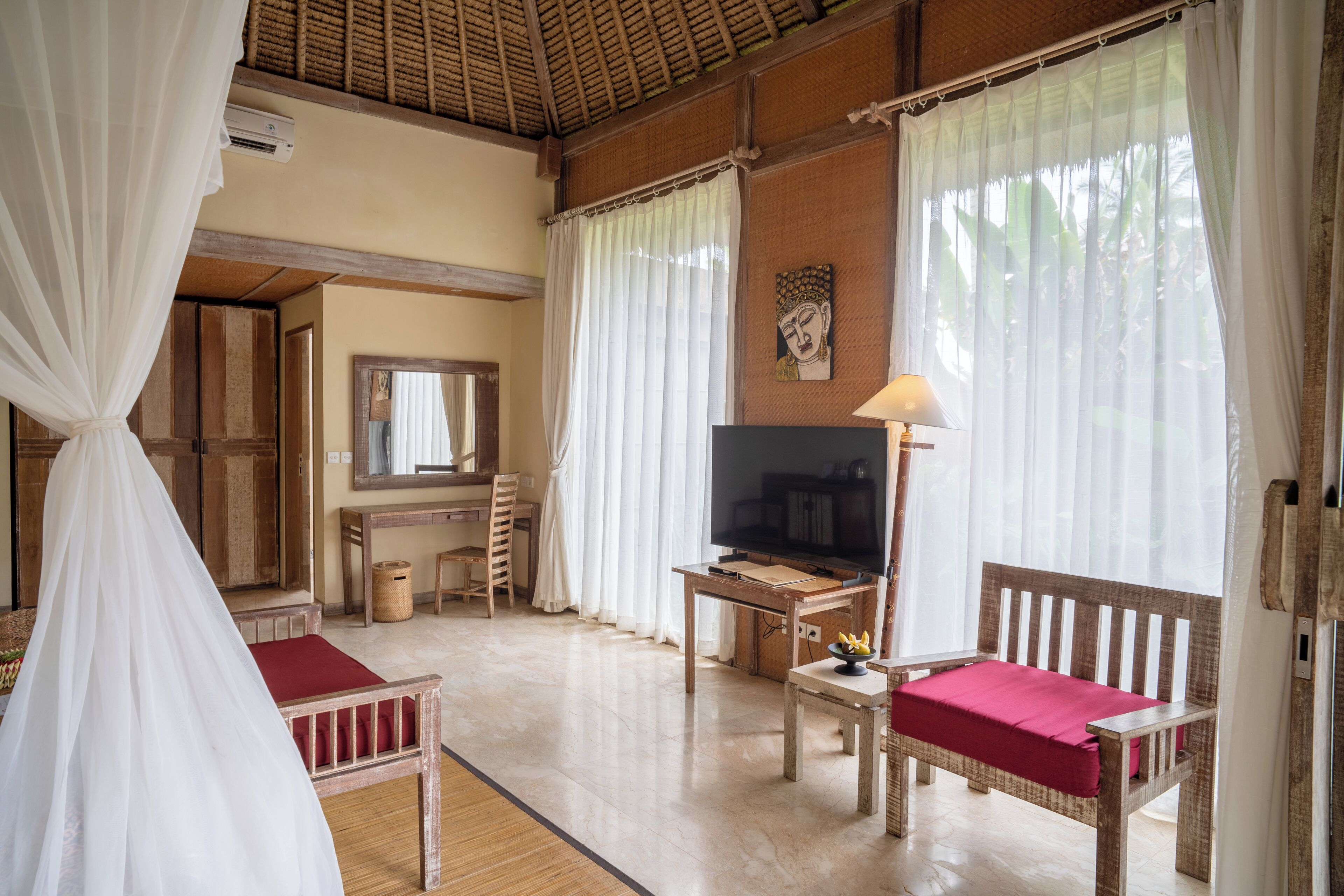 1 bedroom, minibar, in-room safe, individually decorated