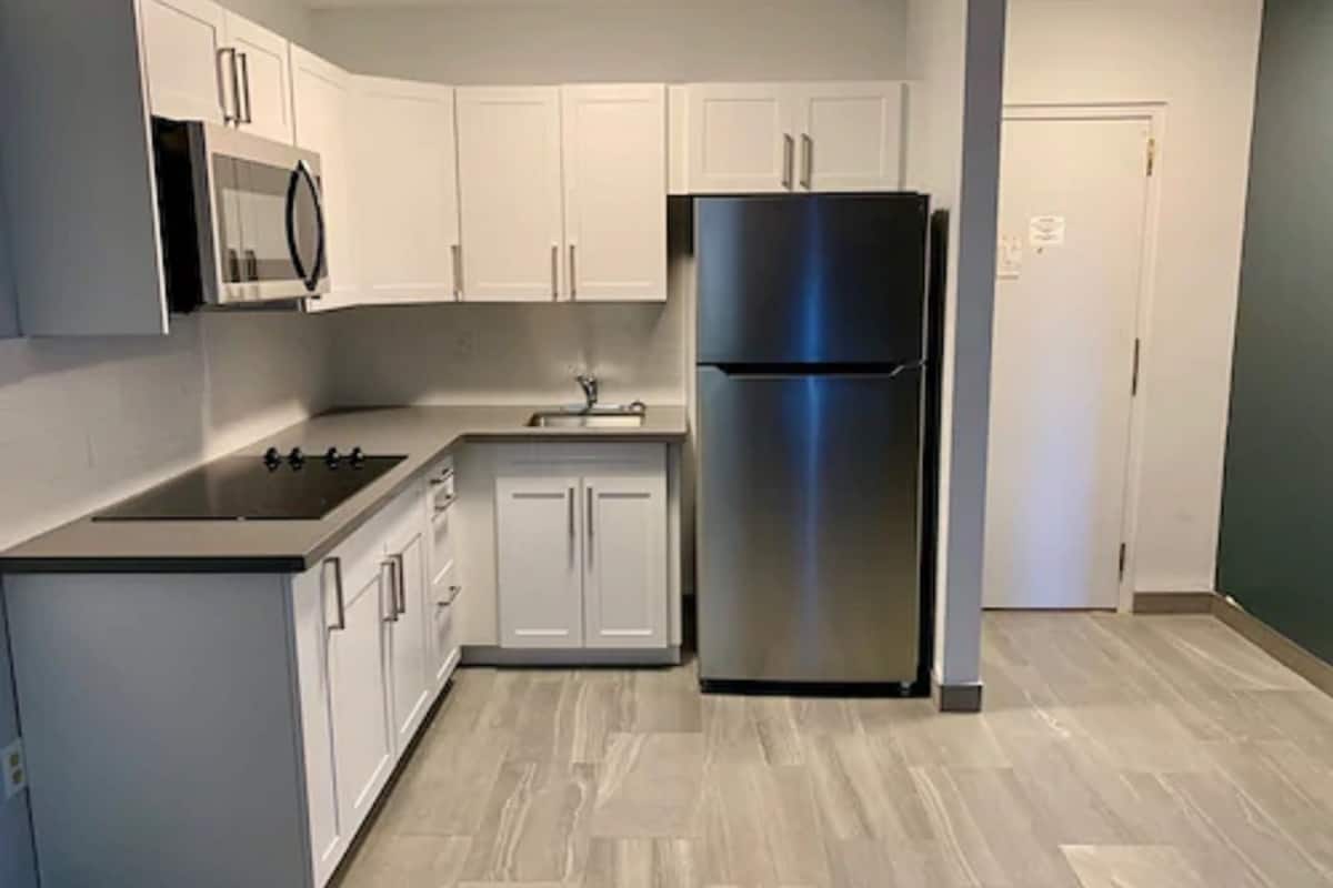 1 bedroom, desk, laptop workspace, blackout curtains