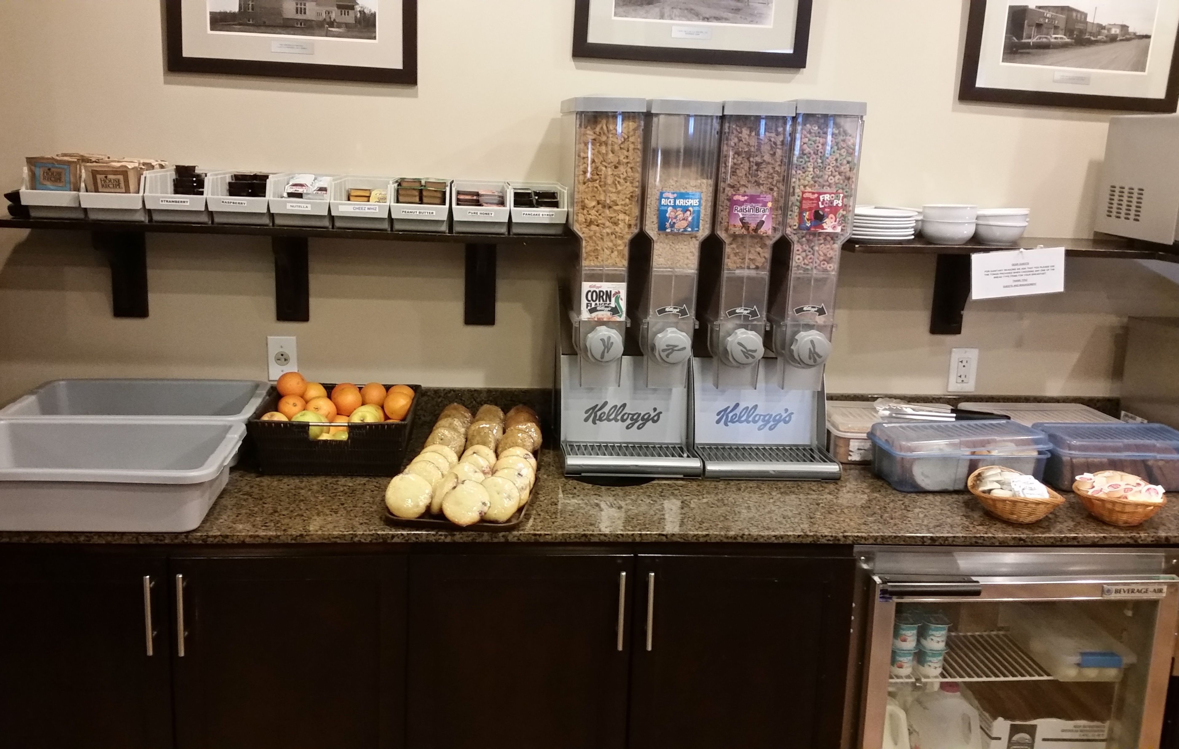 Bao gồm bữa sáng kiểu Âu hàng ngày 