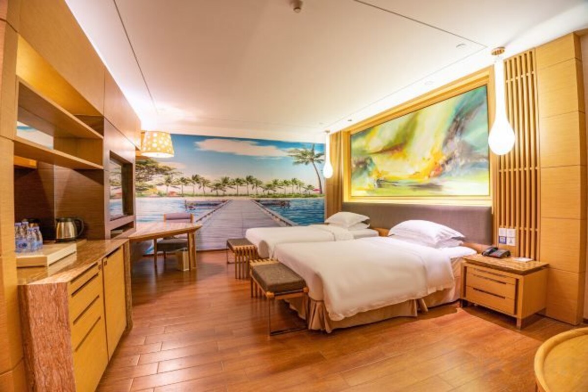 Elegant Room (2 beds) (No window)
