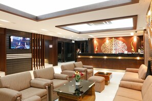 Lobby - Inn House Hotel (Pattaya)