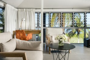 Literie de qualité supérieure, coffres-forts dans les chambres, bureau