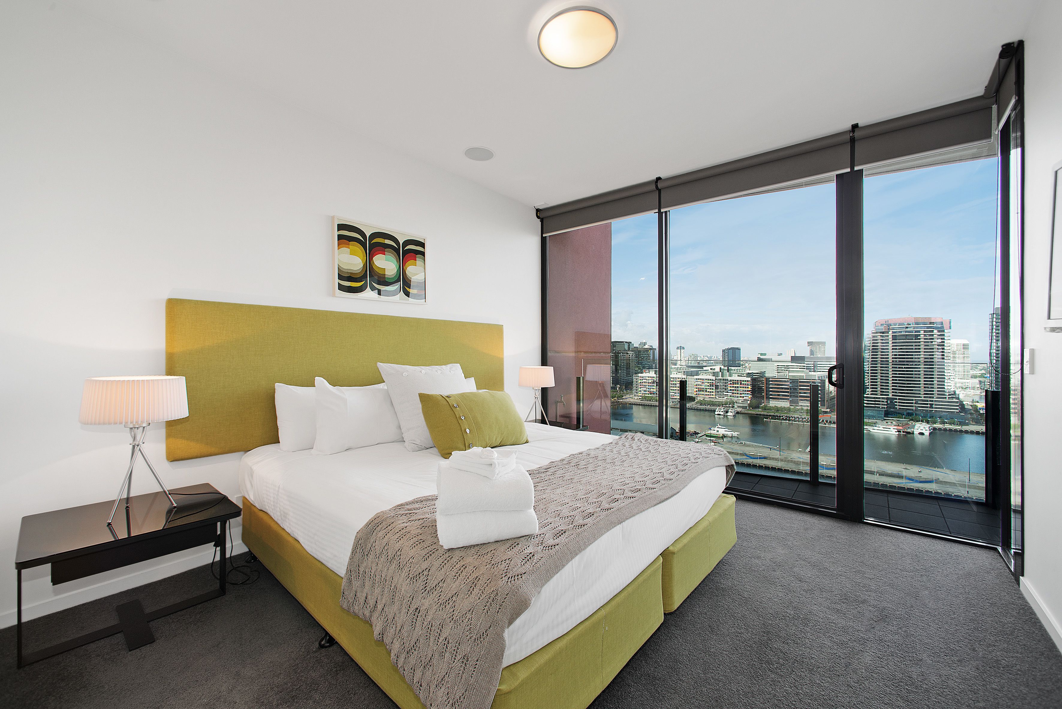 Docklands Private Collection of Apartments - NewQuay — image 13