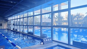 Indoor pool, outdoor pool
