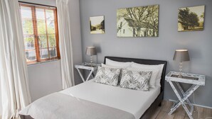 Tomannsrom (Manor) | 1 soverom, sengetøy av topp kvalitet og skrivebord