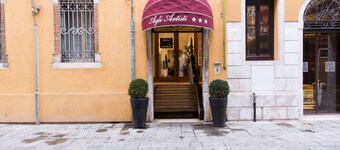 Hotel Agli Artisti