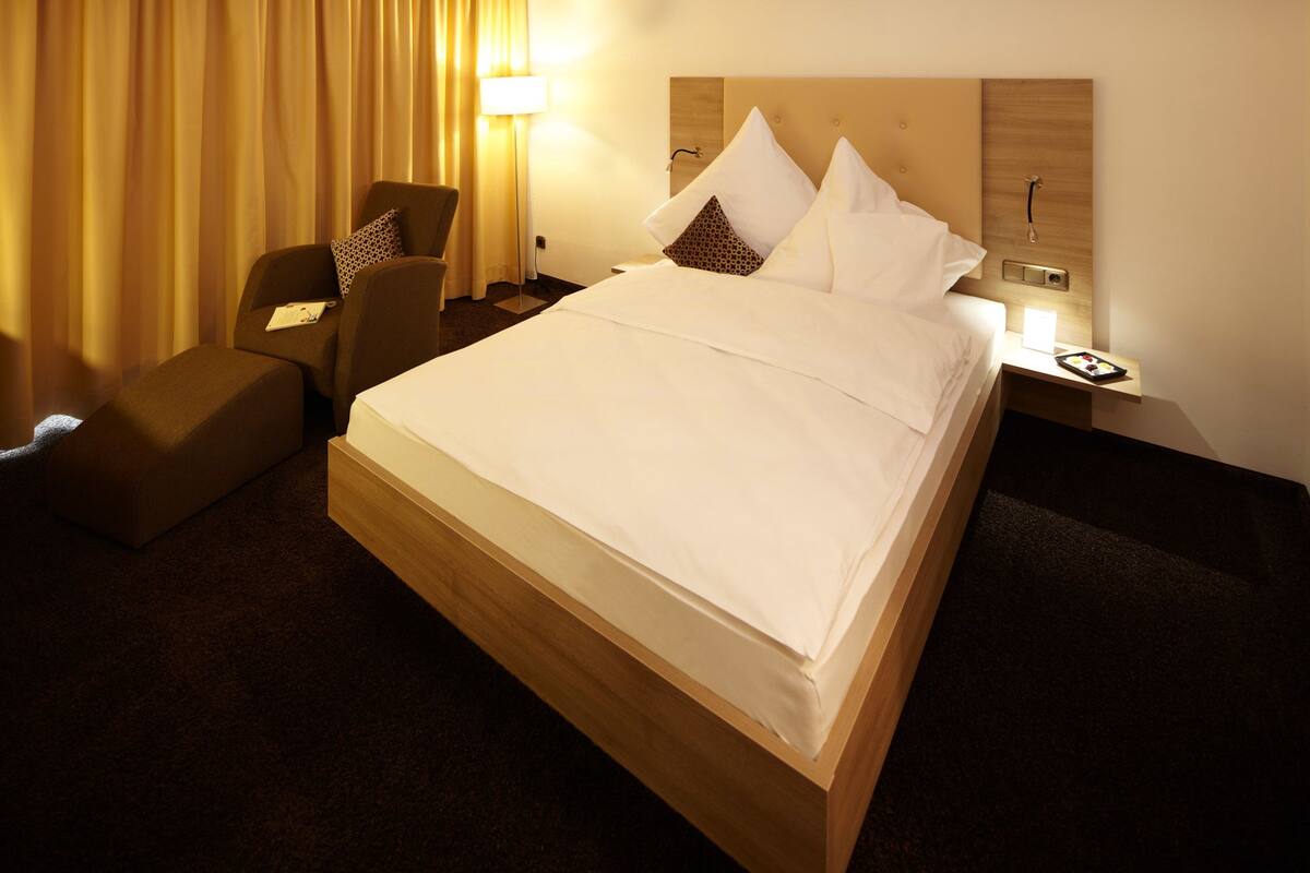 Bureau, chambres insonorisées, lits bébé (gratuits), Wi-Fi