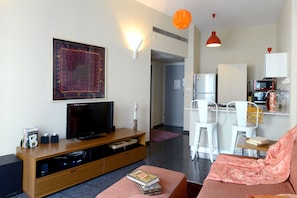 Design-Apartment | Bettwäsche aus ägyptischer Baumwolle, hochwertige Bettwaren, Zimmersafe