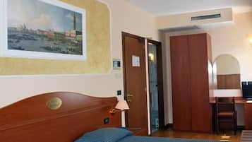 Schallisolierte Zimmer, kostenlose Babybetten, kostenloses WLAN