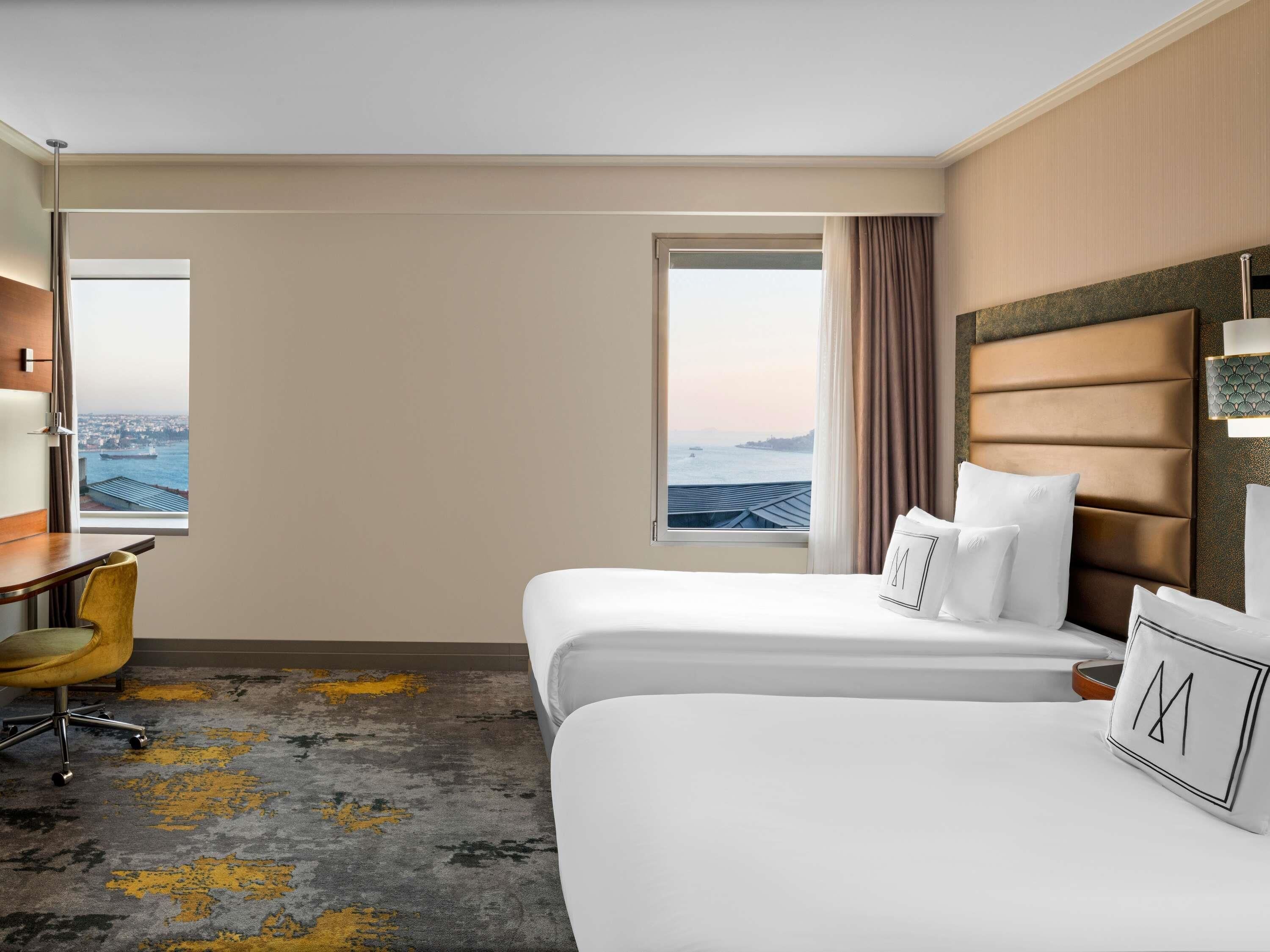 Deluxe-Zimmer, 2 Einzelbetten, Flussblick | Hochwertige Bettwaren, Select-Comfort-Betten, Minibar, Zimmersafe