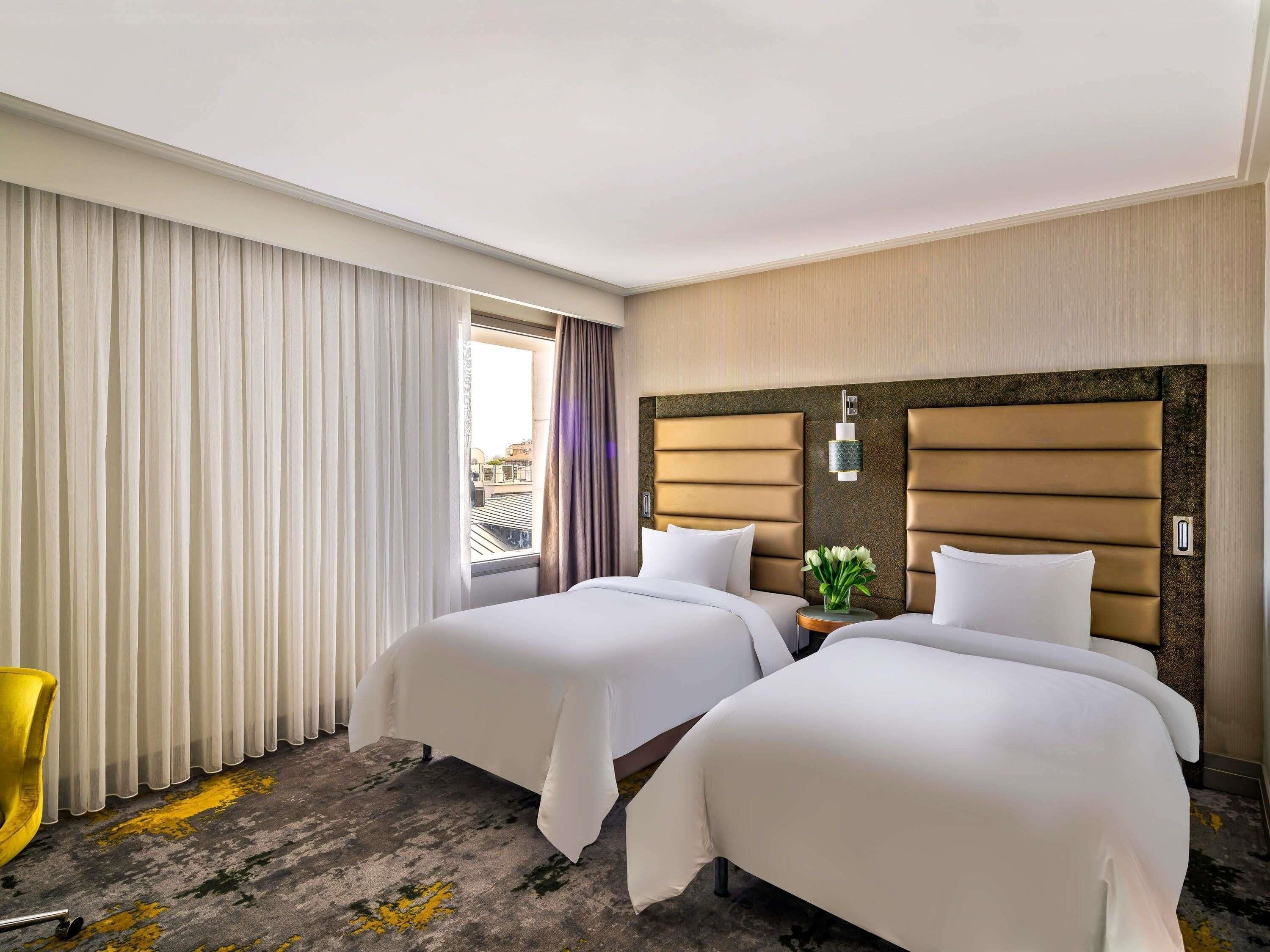 Superior Room, 2 Single Beds, City View | Premium bedding, Select Comfort beds, minibar, in-room safe