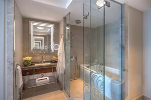 Suite, 1 Double Bed (Artisan) | Bathroom | Designer toiletries, hair dryer, bathrobes, slippers - The Artisan Hotel Istanbul - MGallery Collection (Istanbul)