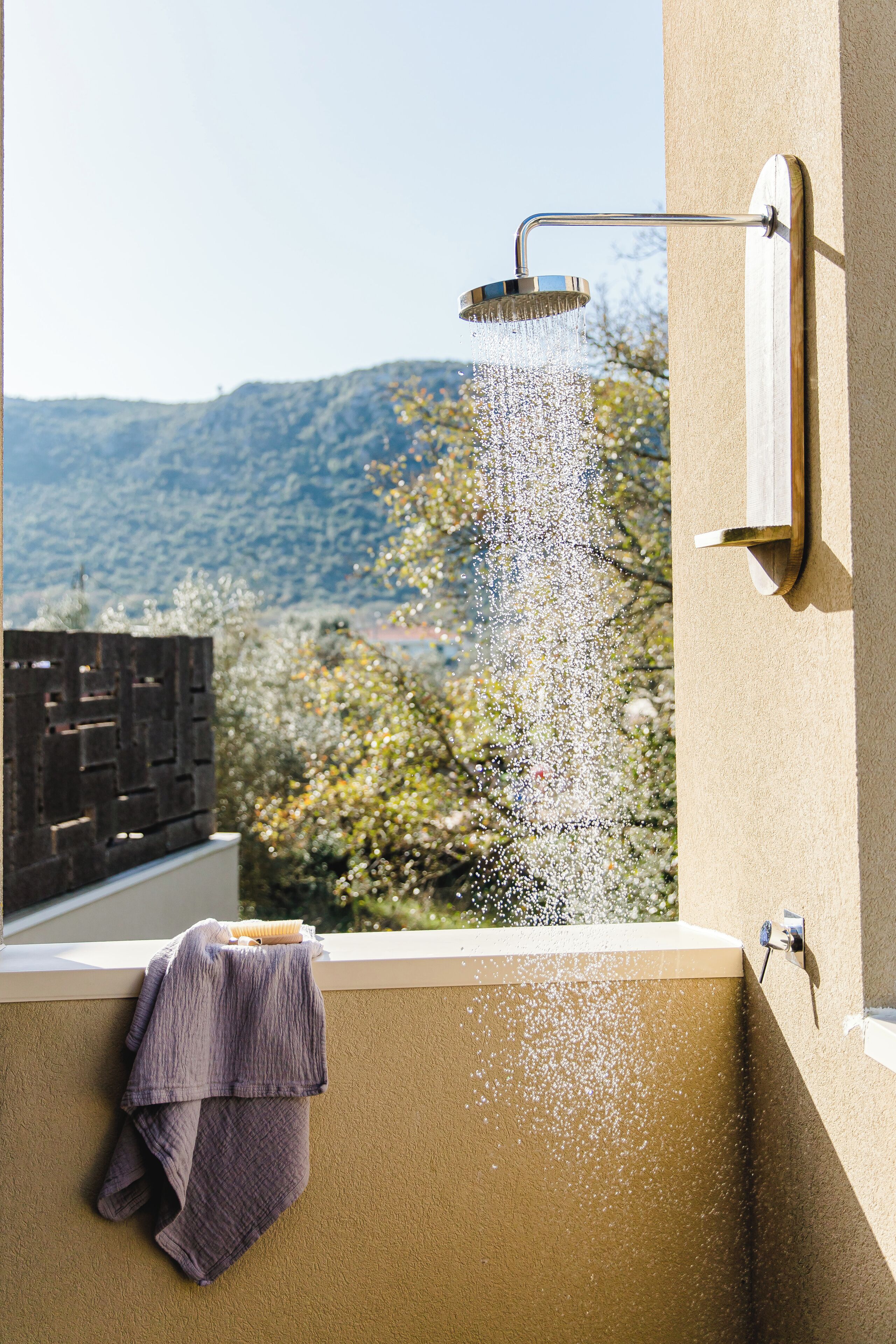 minibar, in-room safe, individually decorated, free wifi