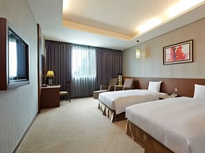 Ropa de cama de alta calidad, edredón y artículos del minibar gratis 