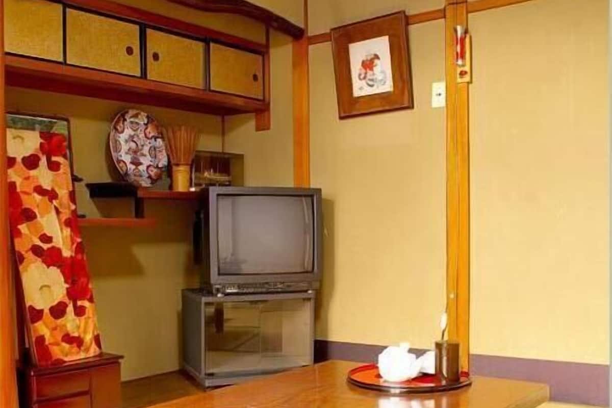 Traditional-Zimmer (for 2 guests) | Kostenloses WLAN