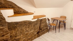 Suite Studio Classique, 1 trÚs grand lit, coin cuisine, vue ville | Cuisine privée