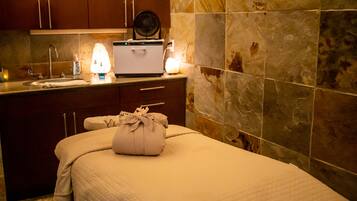 Sauna, bain Ă remous, hammam, hammam, soins corporels