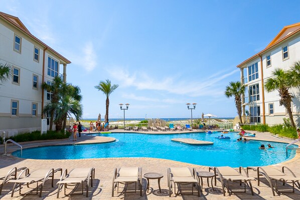Indoor pool, outdoor pool
