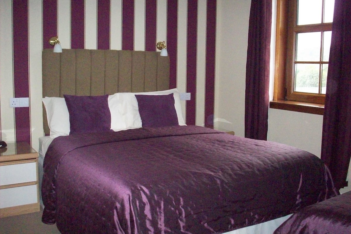 Family Room | Free WiFi, bed sheets