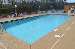 Piscine extérieure