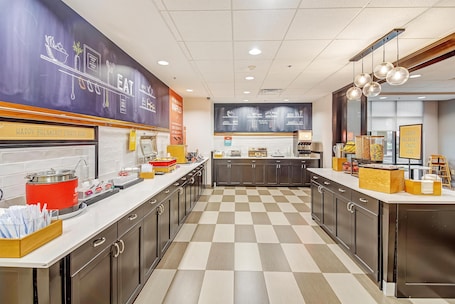 Desayuno buffet incluido todos los días