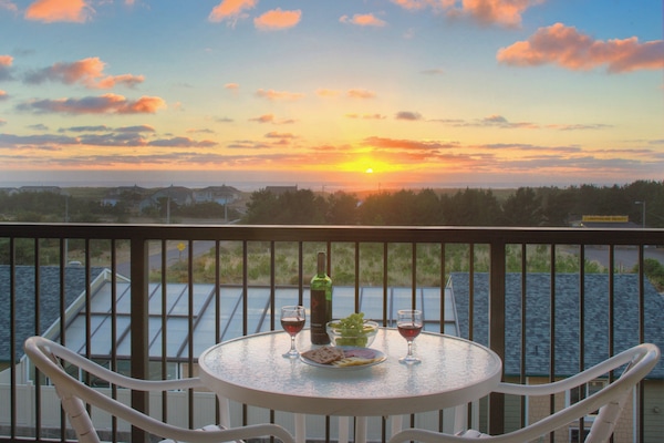 Seterika/papan seterika, Wi-fi, cadar katil