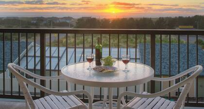 WorldMark Surfside Inn