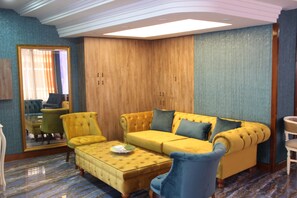 Reception - Kaya Madrid Hotel (Istanbul)