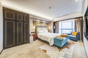 Alarm clocks - Donghuang Kaili Hotel (Beijing)