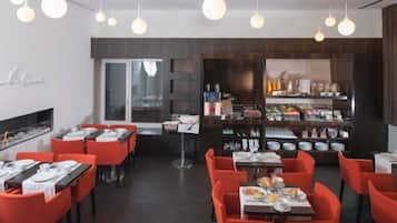 Desayuno continental incluido todos los días