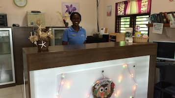 Concierge desk