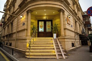 Front of property - Nemi Hotel (Baku)