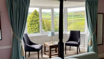 Premier Double Room (First Floor Premier Four-Poster Suite)