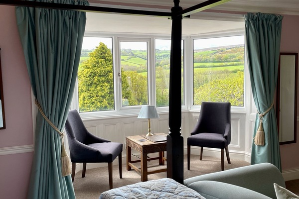 Premier Double Room (First Floor Premier Four-Poster Suite) | Free WiFi, bed sheets