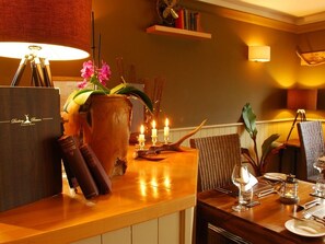 Bar (on property) - Dunkery Beacon Country House (Minehead)